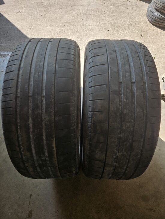 285/45R20 Pirelli P Zero 